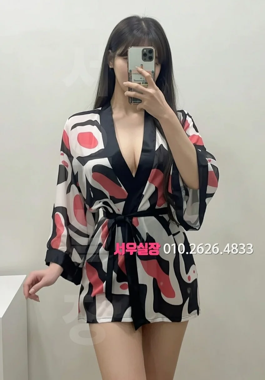 성수 쓰리노 프리미엄 라인업 22번 프로필