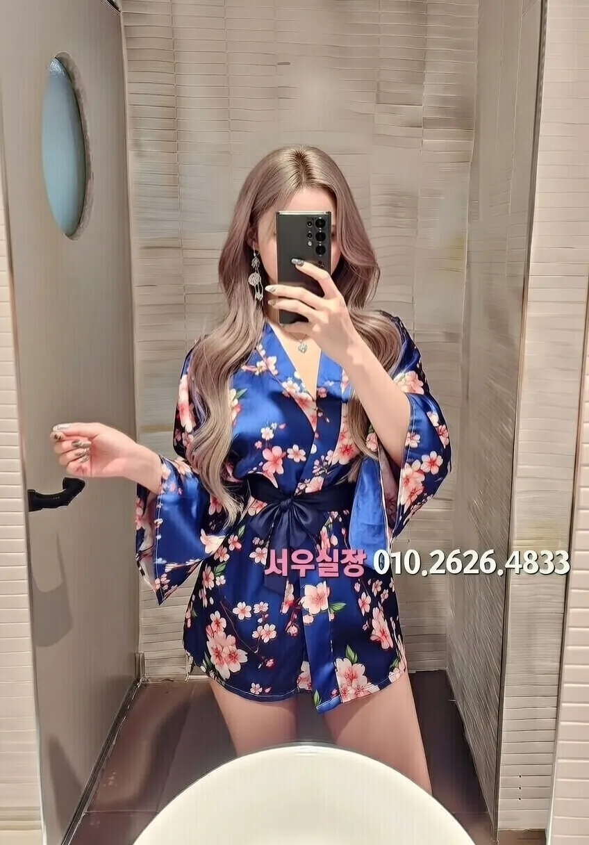 성수 기모노룸 프리미엄 라인업 21번 프로필