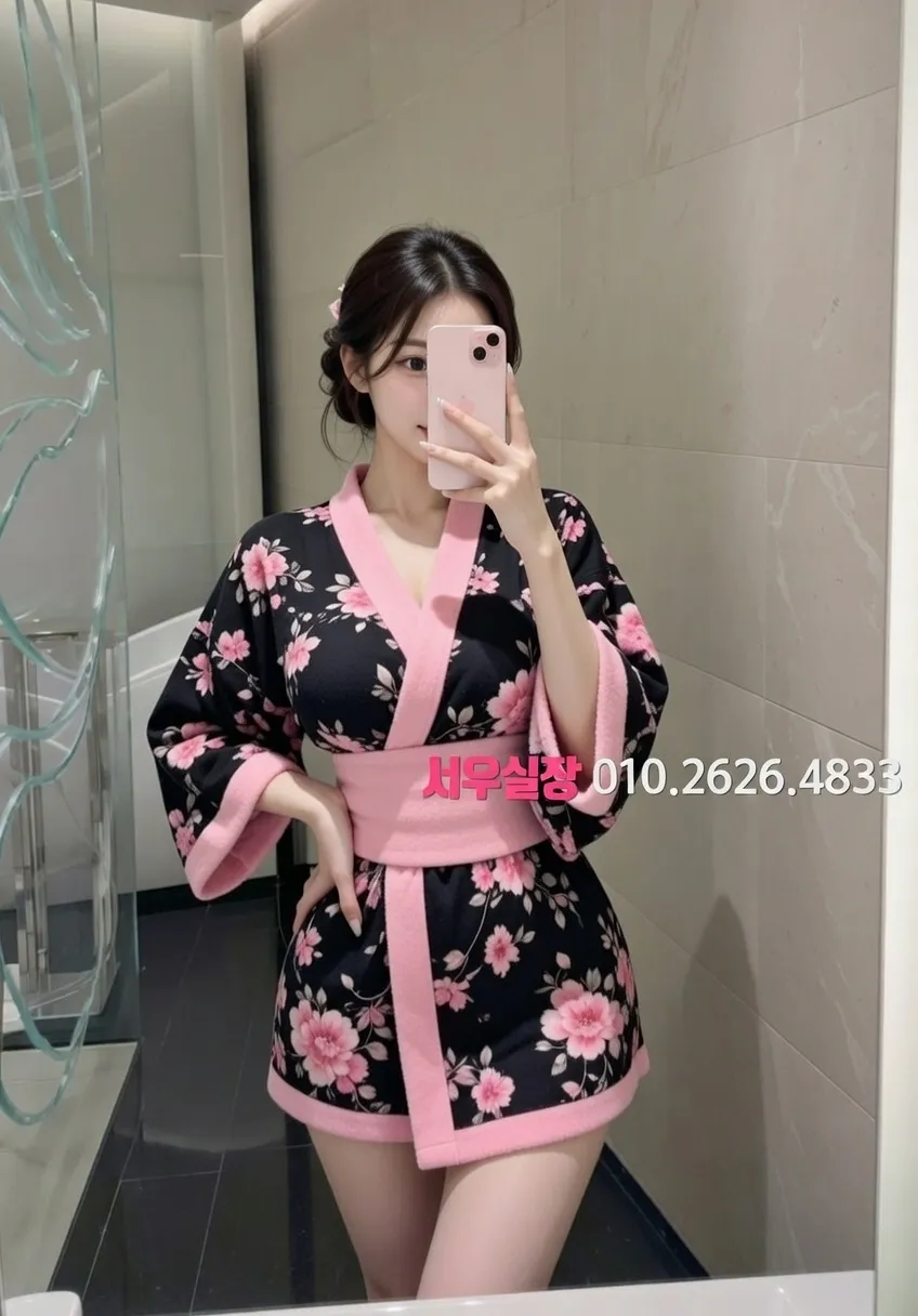 성수 룸싸롱 프리미엄 라인업 1번 프로필